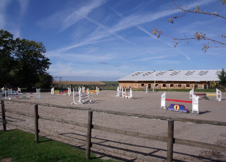 Verneuil-sur-Avre Equestrian Center