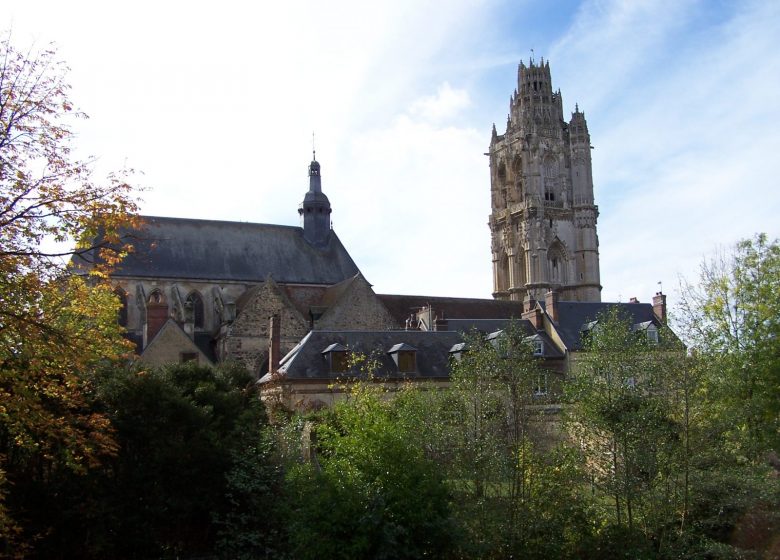 Tower of the Sainte-Madeleine church